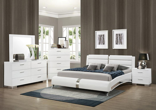 Jeremaine 4-piece Eastern King Bedroom Set Glossy White - James Furniture (NY)