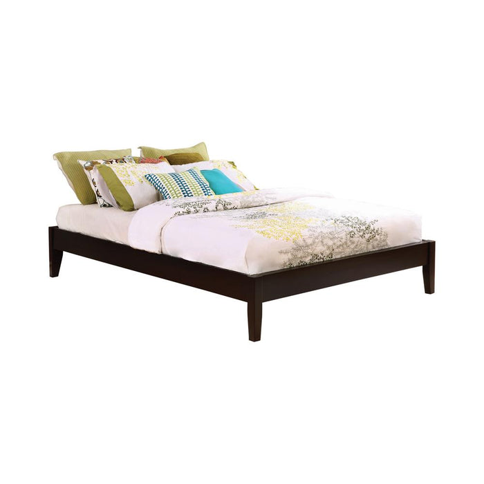 Hounslow California King, E.King, & Queen Universal Platform Bed Cappuccino - James Furniture (NY)