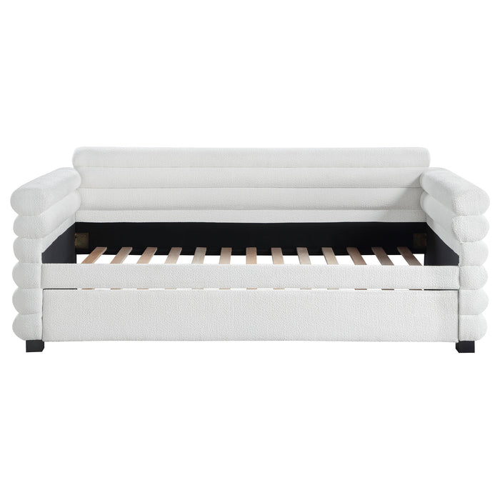 Patricia Daybed with Trundle