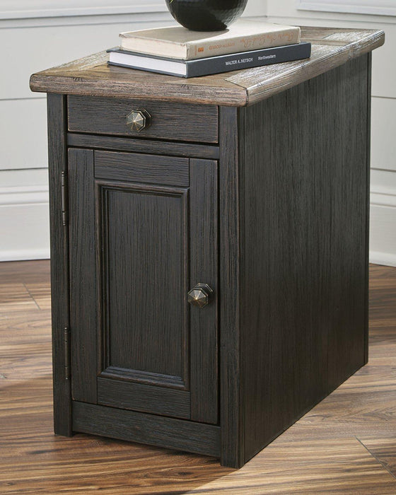 Tyler Creek End Table Set - James Furniture (NY)