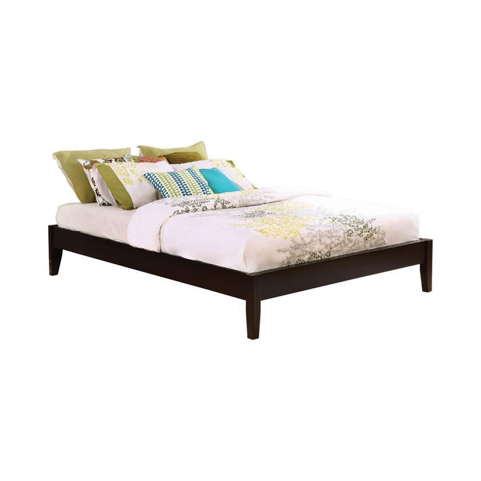 Hounslow California King, E.King, & Queen Universal Platform Bed Cappuccino - James Furniture (NY)