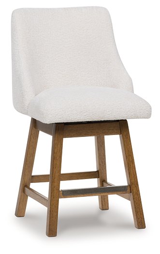 Cabalynn Counter Height Barstool - James Furniture (NY)