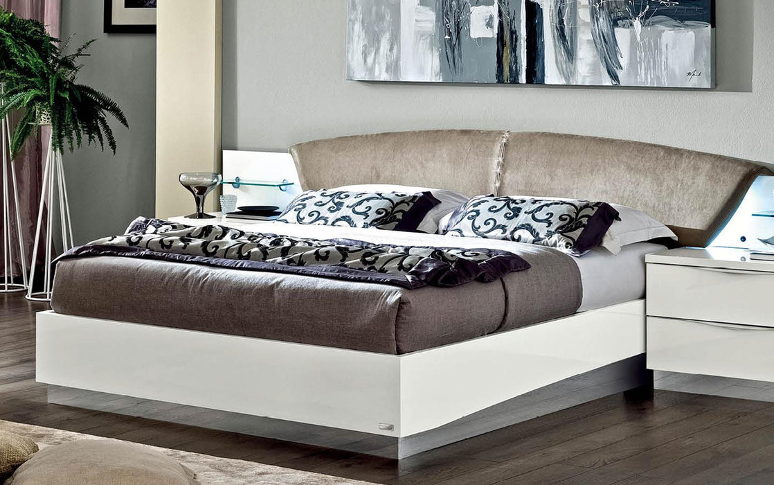 ESF Furniture Onda King Platform Bed in White
