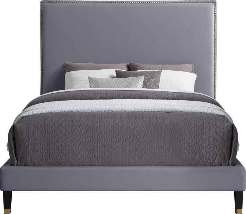Harlie Grey Velvet Full Bed