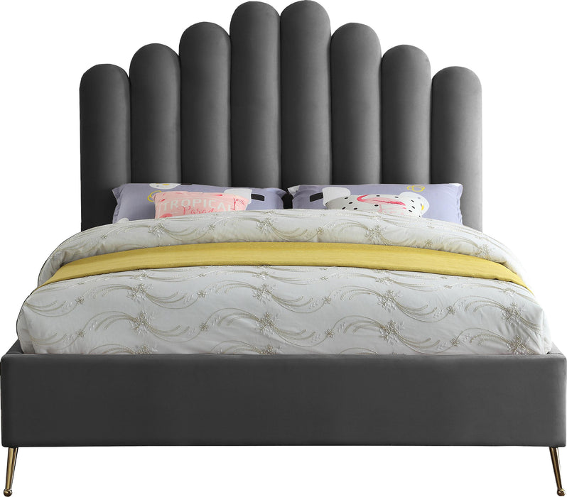 Lily Grey Velvet Full Bed