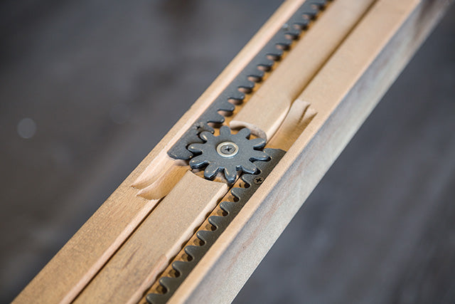 Hinwitz Dining Table Set - James Furniture (NY)