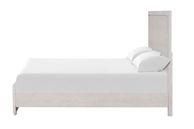 Crowthorne Queen Bedroom Set - James Furniture (NY)